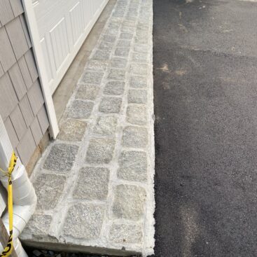 Finished Driveway/Garage Cobblestone Apron