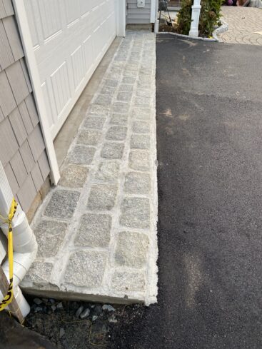 Finished Driveway/Garage Cobblestone Apron
